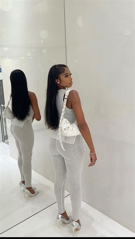 Baddies Only (@baddiesonly) • Instagram photos and videos.